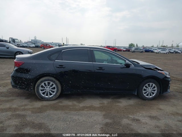 3KPF24AD3ME375794 KIA mpi nu