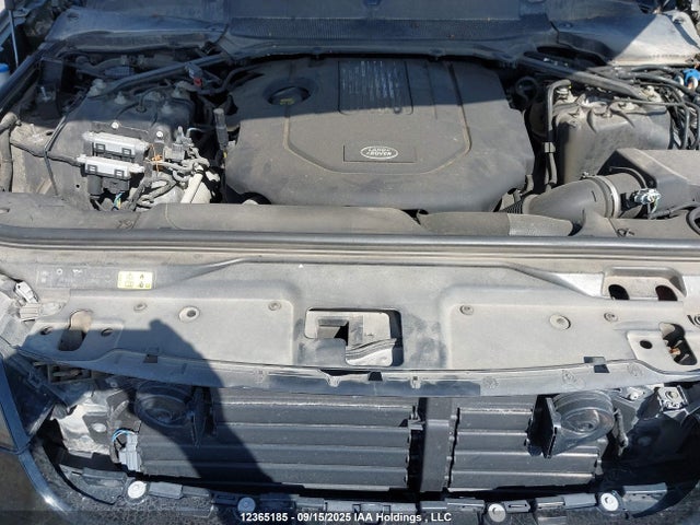 SALRRBBK1HA015872 Land Rover td6 lev3 lev160