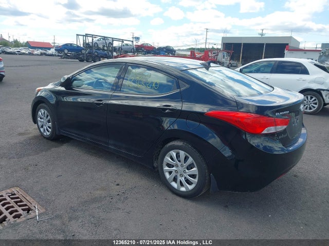 2013 Hyundai Elantra Gls/limited მანქანა იყიდება აუქციონზე, vin: 5NPDH4AEXDH334153, აუქციონის ნომერი: 12365210