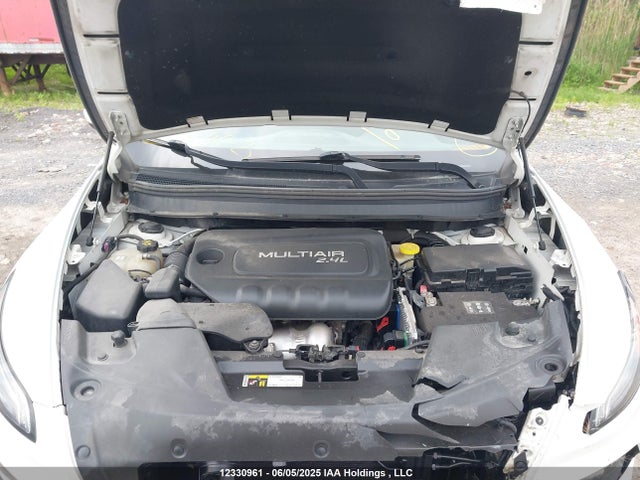 1C4PJLCB7EW315828 Jeep 2014