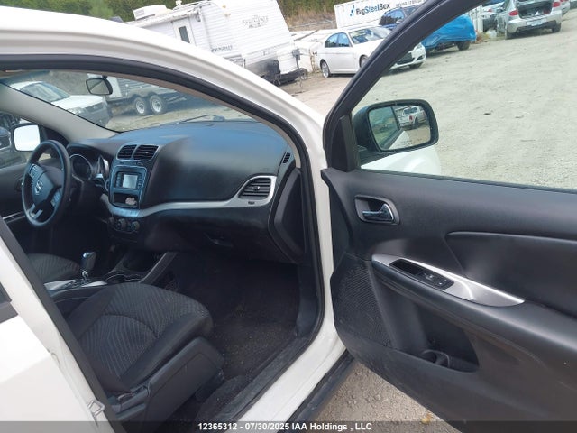 3C4PDCAB4FT626540 Dodge 2015