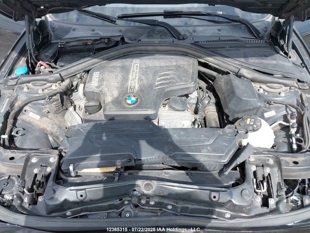 BMW 320i 2016 WBA8E5G59GNU21096 Image 10