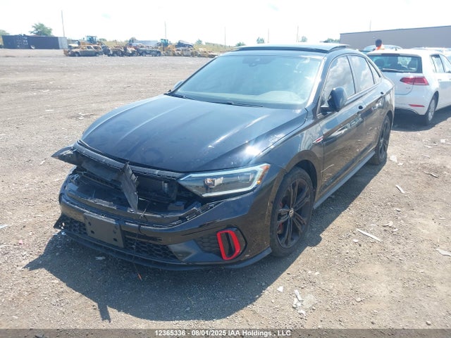 3VW2T7BU1NM028352 Volkswagen 2.0 tsi