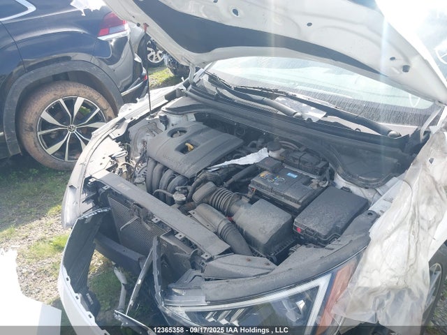 KMHD84LFXLU924715 Hyundai Elantra Luxury