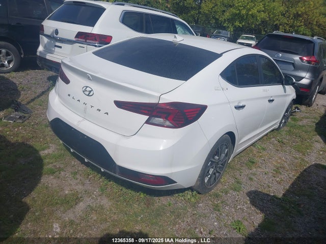 KMHD84LFXLU924715 Hyundai Elantra Luxury