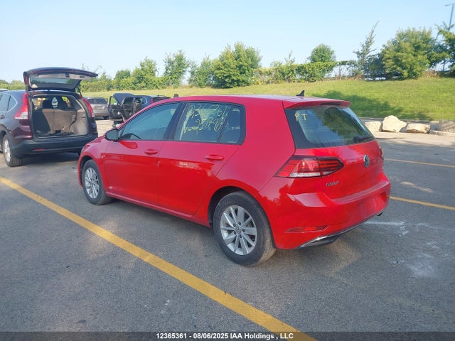 3VWB17AU9JM251790 Volkswagen 2018