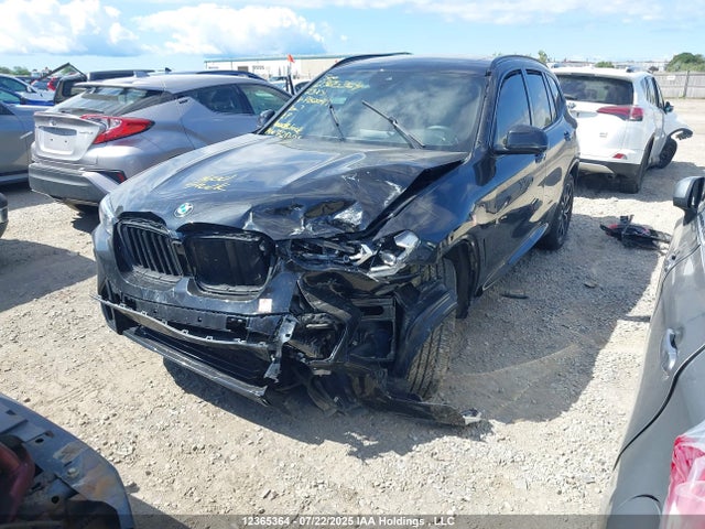 BMW 2023 2023 5UX53DP05P9P82049 Image 2