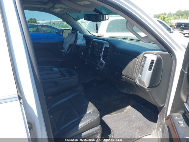 GMC l83 -spark ignited direct injection, variable valve timing, afm, e85 max, alum 2018 3GTU2NEC2JG469809 Image 5