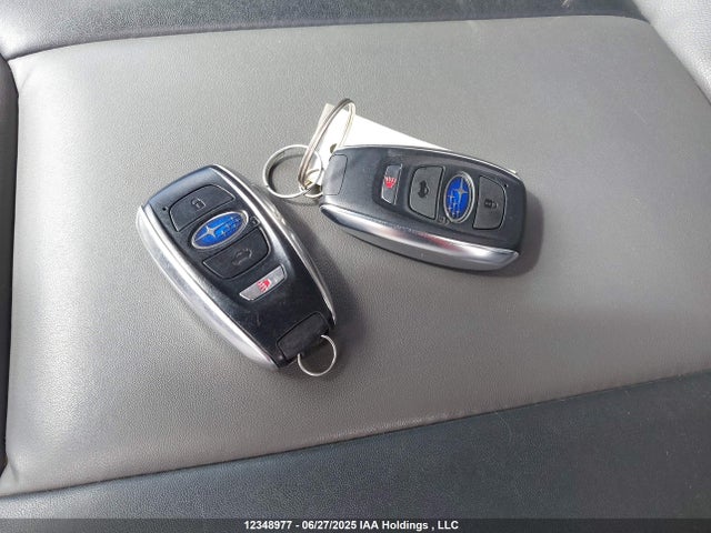 JF2GTHSCXMH334881 Subaru na