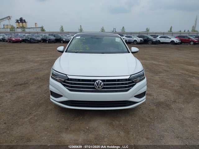 3VWE57BU7KM017858 Volkswagen 1.8 tsi