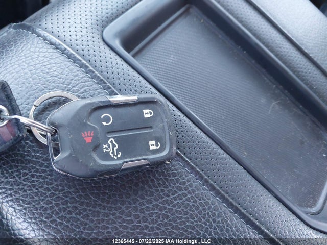 1GT49REY7NF360865 GMC l5p