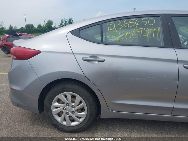 5NPD74LF7HH069299 Hyundai 2017