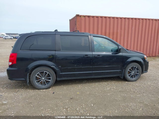 2C4RDGEG0HR831039 Dodge Grand Caravan