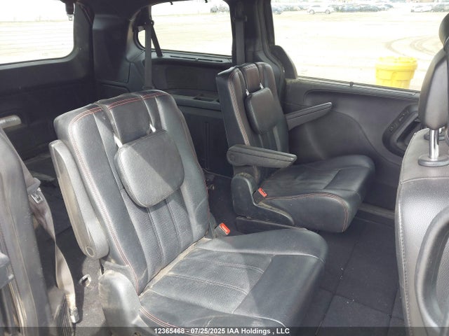 2C4RDGEG0HR831039 Dodge Grand Caravan