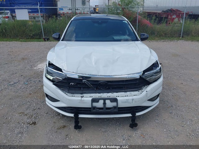3VWE57BU5MM064065 Volkswagen tsi