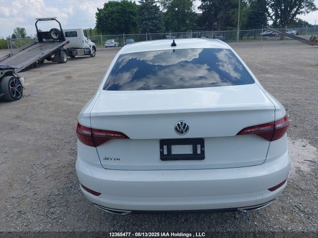 3VWE57BU5MM064065 Volkswagen tsi