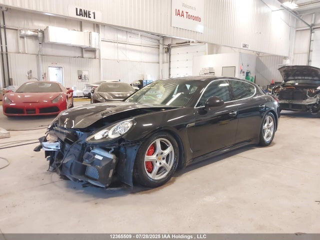 Porsche 2014 2014 WP0AB2A77EL056206 Image 2
