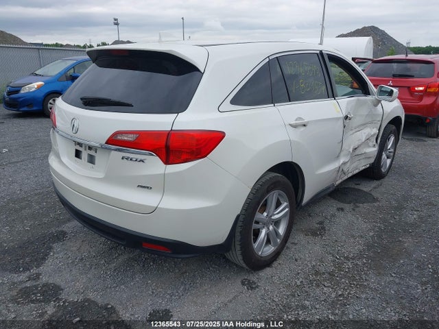 5J8TB4H54EL803559 Acura j35z2