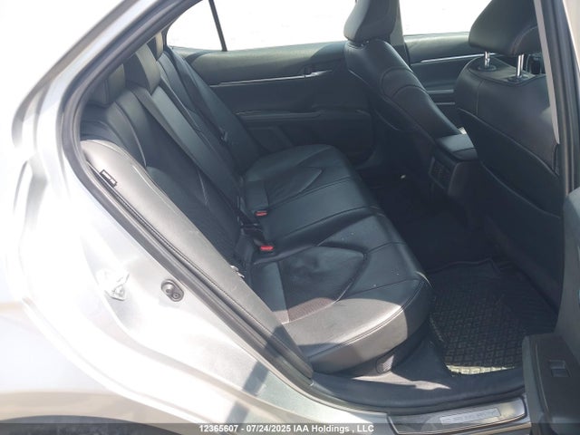 4T1K31AK8MU555911 Toyota a25a-fxs