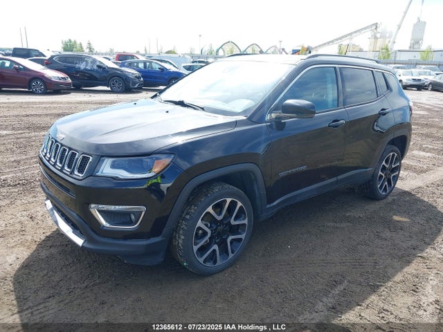 3C4NJDCB8JT493177 Jeep 2018