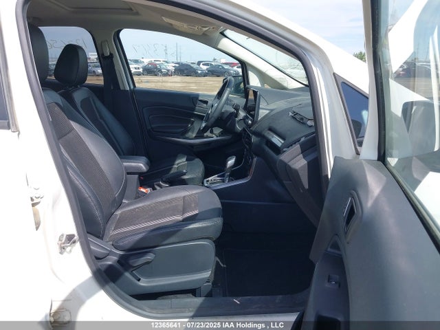 MAJ6S3JL5KC278270 Ford 2019