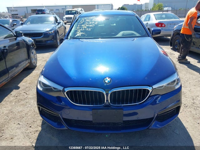 WBAJA7C38HG903660 BMW 2017