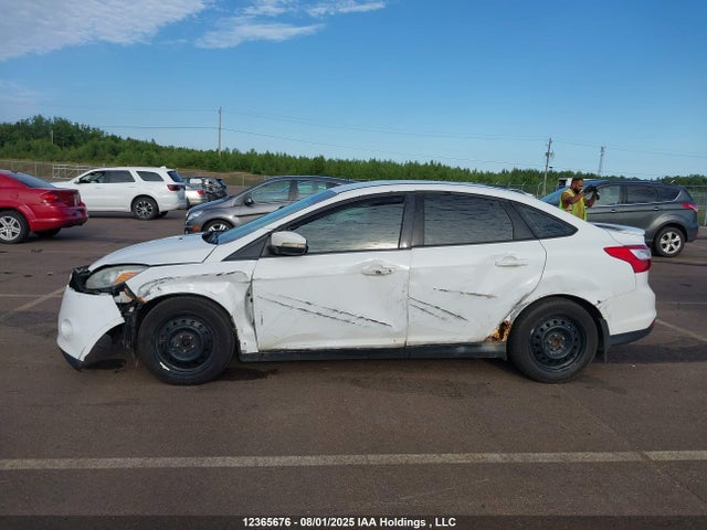 1FADP3F23EL384990 Ford Focus