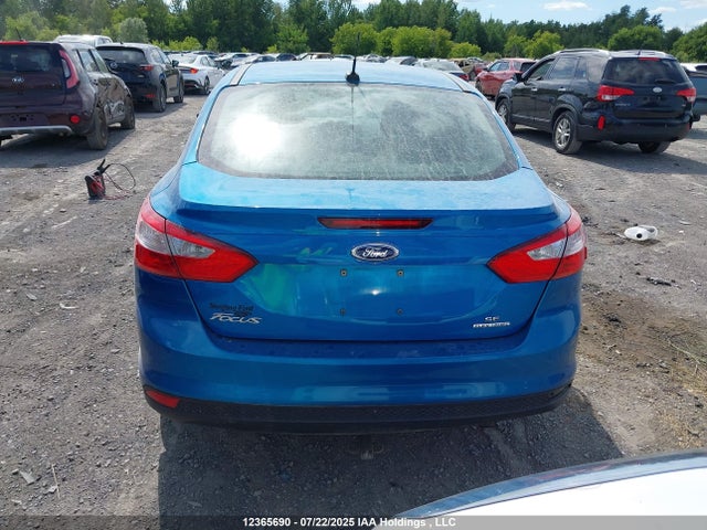 Ford Focus 2014 1FADP3F27EL315073 Image 16