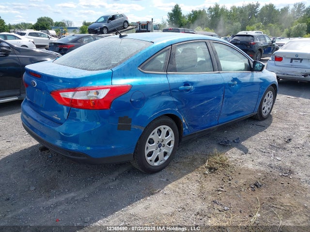 Ford Focus 2014 1FADP3F27EL315073 Image 4