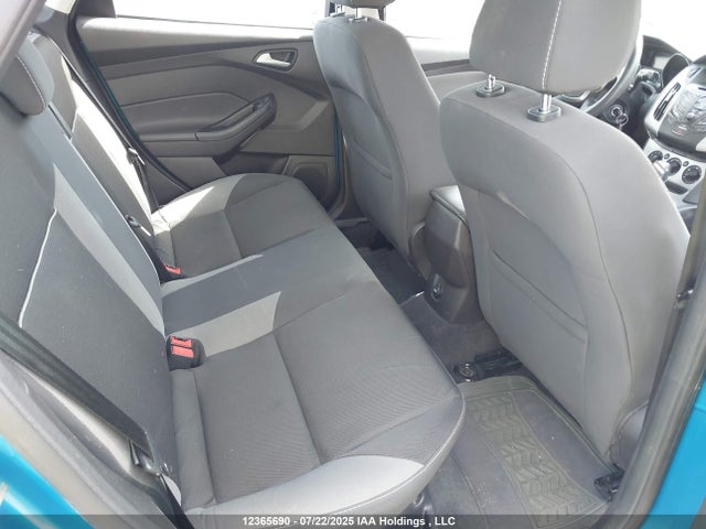 Ford Focus 2014 1FADP3F27EL315073 Image 8