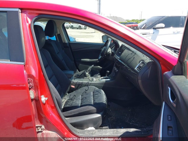 JM1GJ1V67E1118854 Mazda py