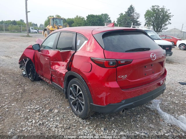 JM3KFBCMXP0232043 Mazda pyud