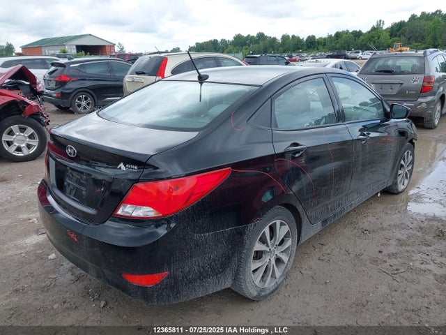 KMHCT4AE6HU229689 Hyundai 2017