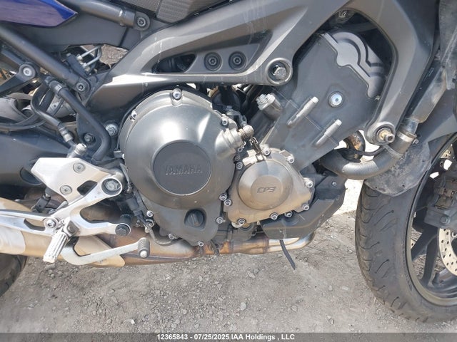 Yamaha FJ09 2017 JYARN37NXHA001251 Image 8