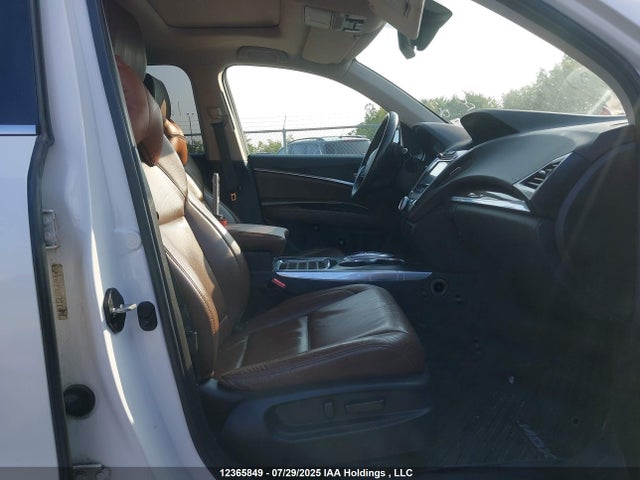 5J8YD4H44JL801375 Acura j35y5