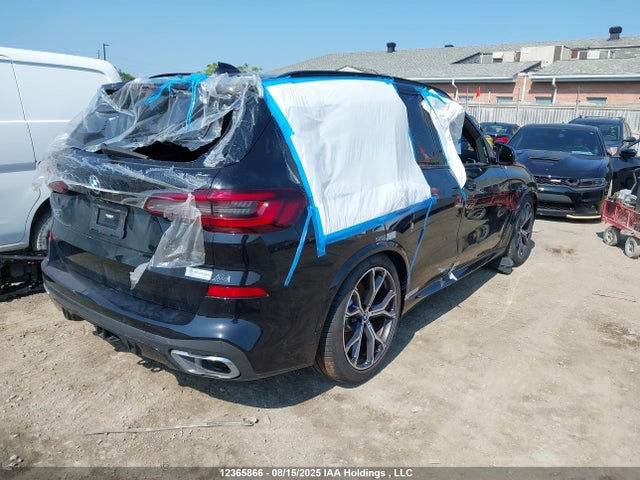 BMW 2021 2021 5UXCR6C03M9E57258 Image 4