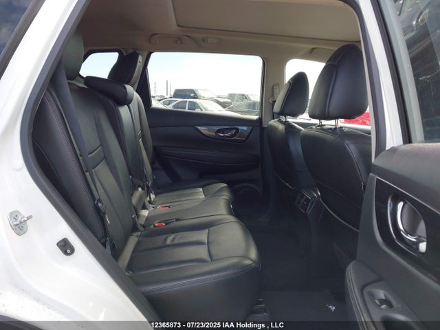 5N1AT2MV4GC768825 Nissan 2016