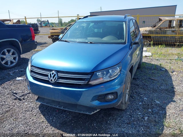 WVGHV7AX3HK011207 Volkswagen 2017