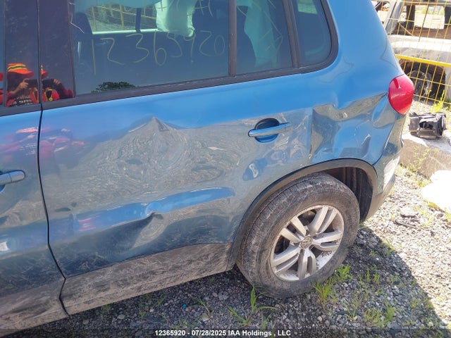 WVGHV7AX3HK011207 Volkswagen 2017