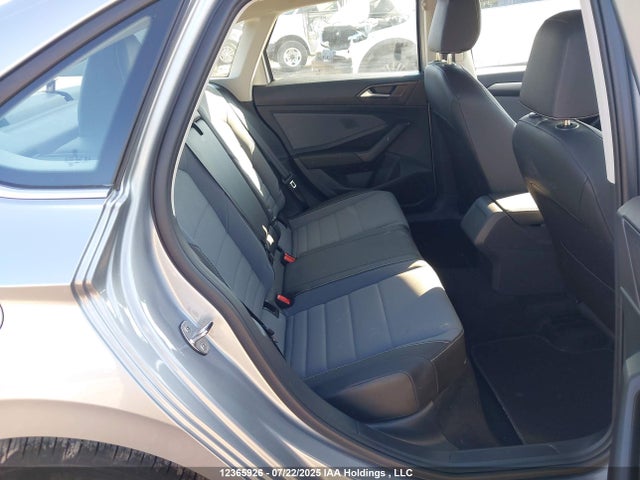 3VWEX7BU4SM068910 Volkswagen tsi
