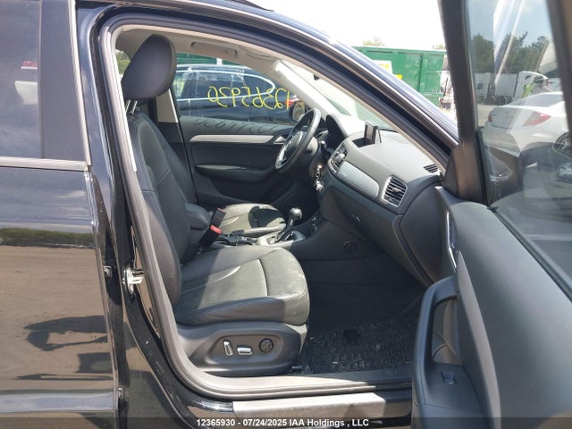 WA1ECCFS3JR033038 Audi Q3