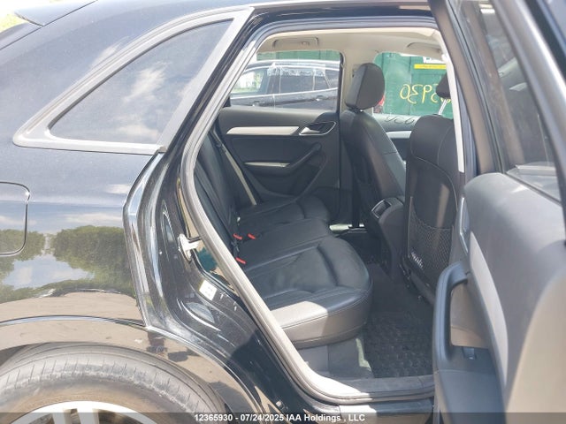 WA1ECCFS3JR033038 Audi Q3