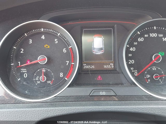 3VW4T7AU6FM009291 Volkswagen 2015