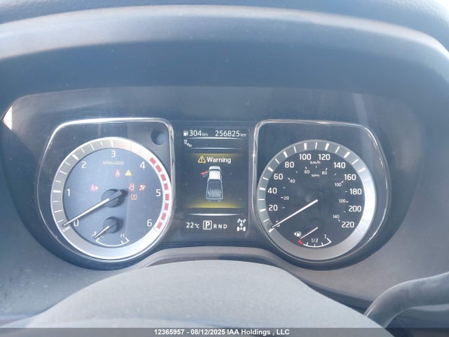 1N6BA1F43HN534756 Nissan Titan