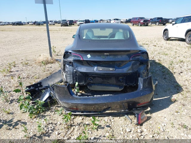 5YJ3E1EA8PF557336 Tesla 2023