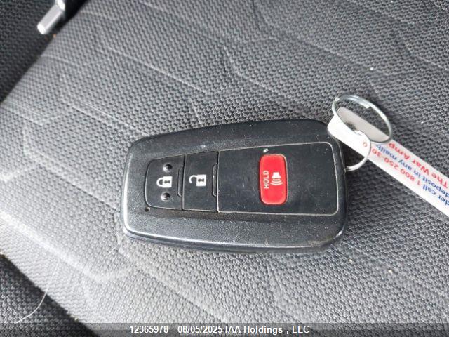 JTNK4RBE0K3036696 Toyota Corolla