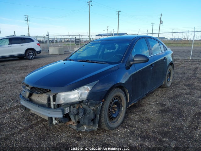 Chevrolet LUV 2014 1G1PD5SB9E7315580 Image 2