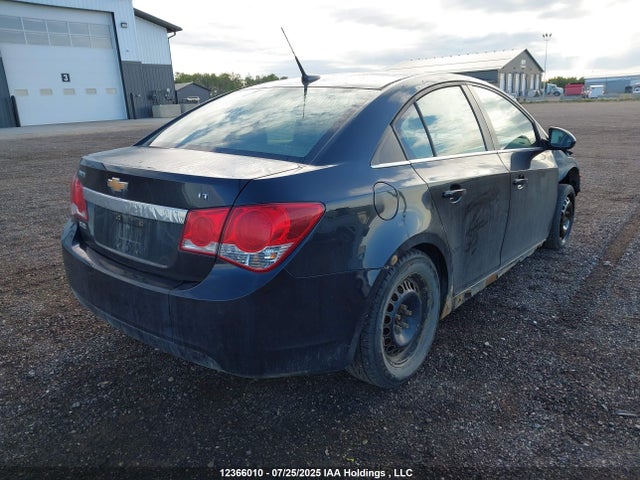 Chevrolet LUV 2014 1G1PD5SB9E7315580 Image 4