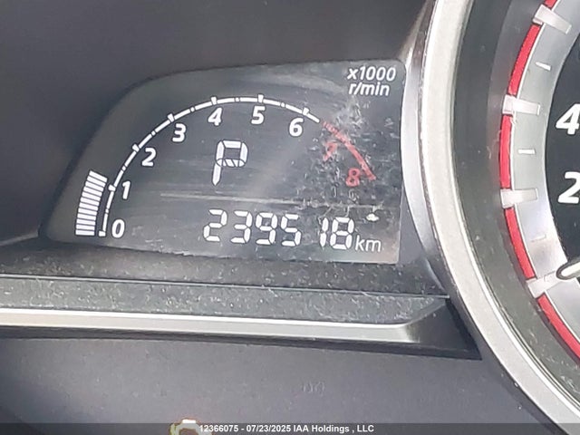 3MZBM1V76FM177728 Mazda pe