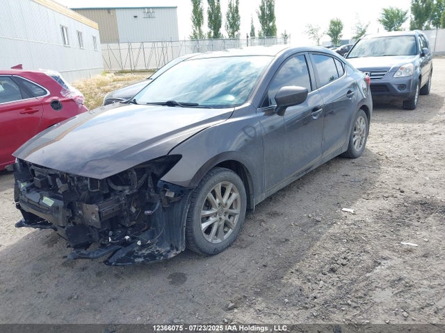 3MZBM1V76FM177728 Mazda pe